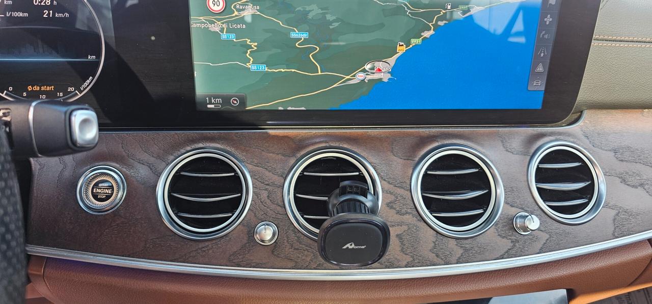 Mercedes-benz E 220 200 d Auto AMG Line