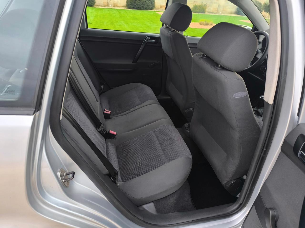 Volkswagen Polo 1.4 TDI 5p. Trendline full optional