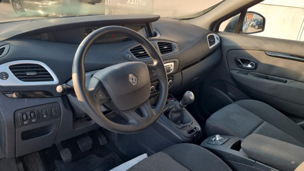 Renault Scenic Scénic XMod 1.5 dCi 110CV Wave 81KW