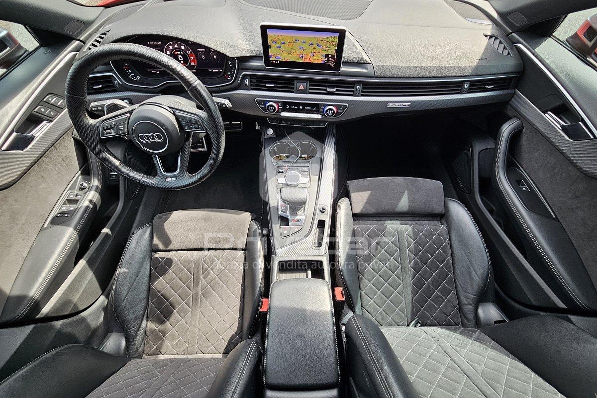 AUDI RS 4 Avant 2.9 TFSI quattro tiptronic