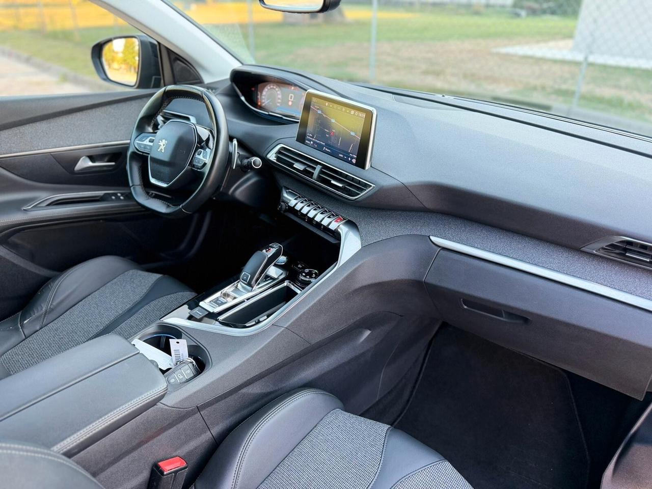 Peugeot 3008 BlueHDi 130 S&S EAT8 Allure euro6d