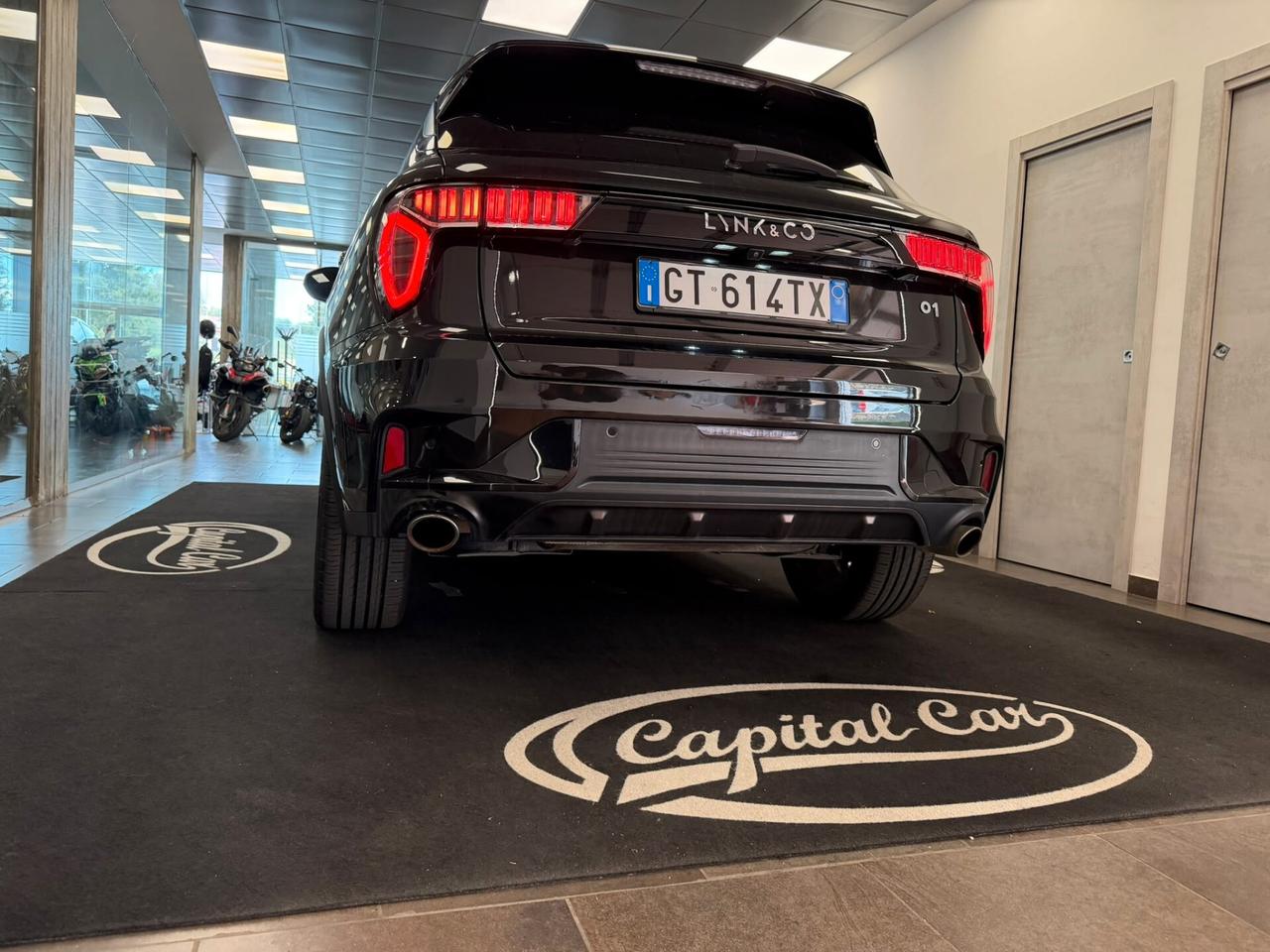 Lynk&co 01 PHEV