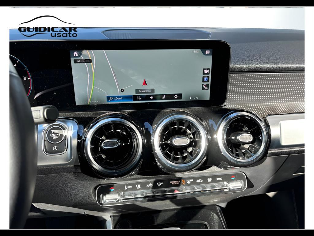 Mercedes-Benz GLB - X247 2019 - GLB 200 d Sport Plus auto