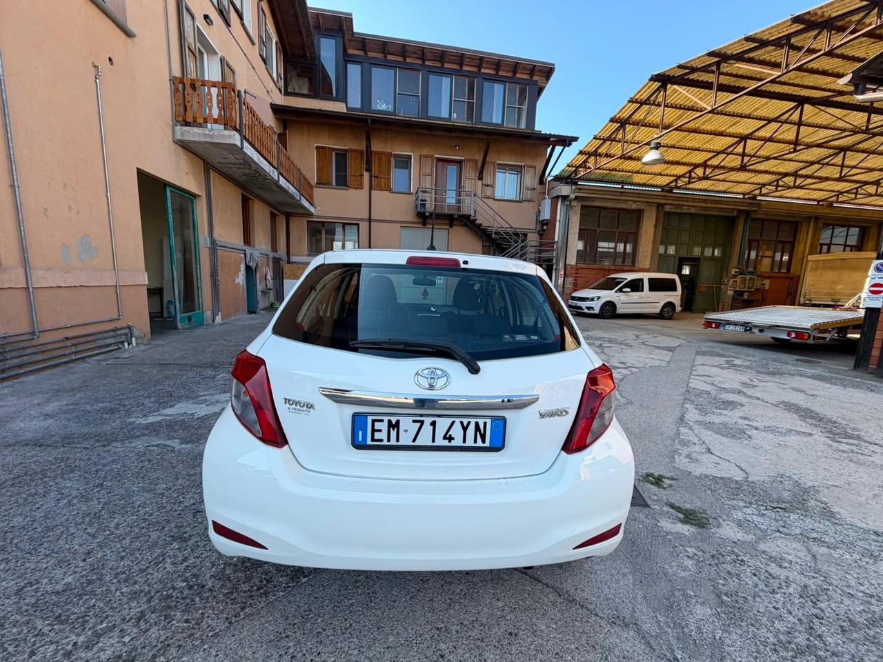 Toyota Yaris 1.0 5 porte Active