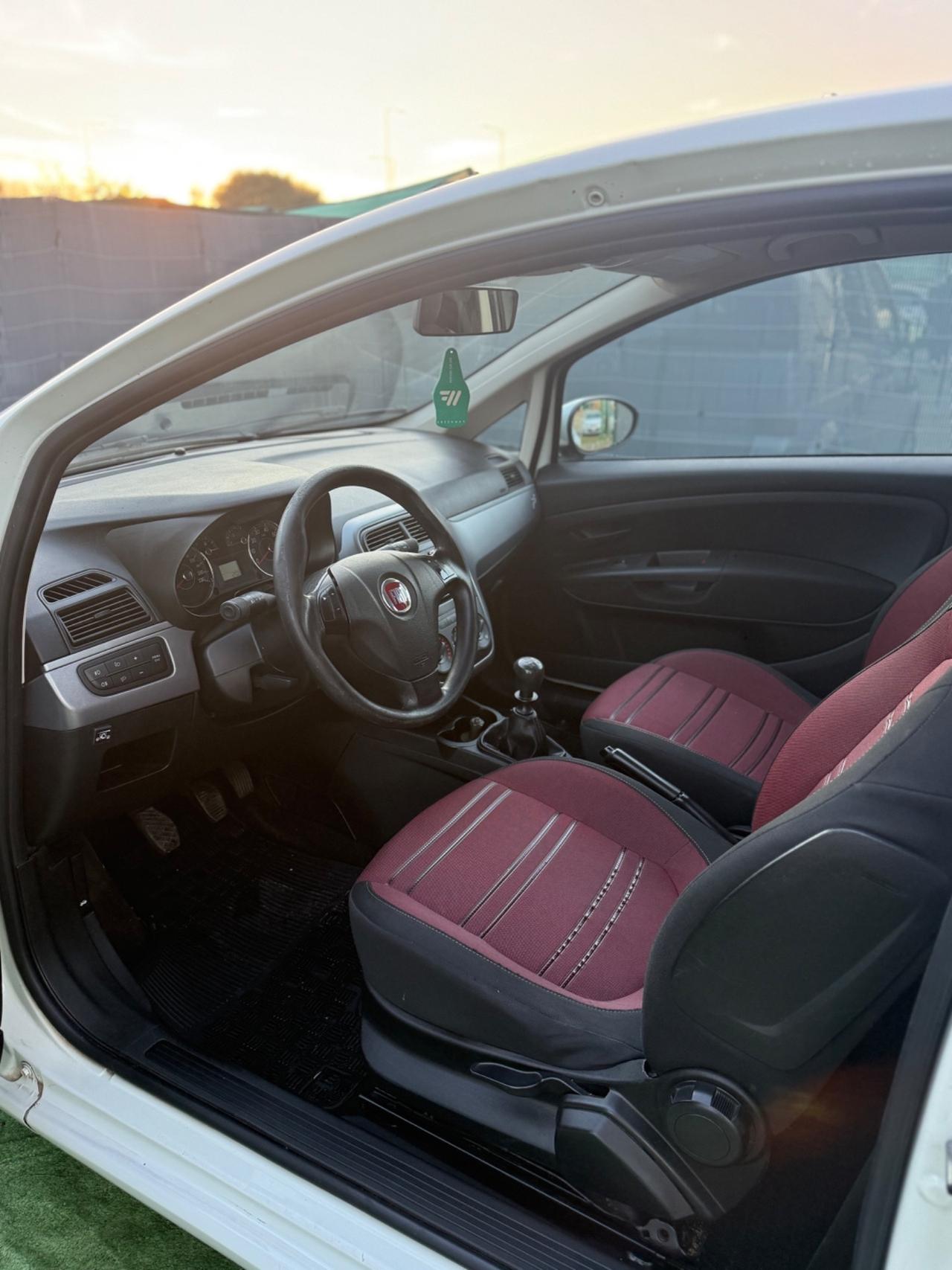 Fiat GRANDE PUNTO 2012 1.4 GPL NEOPATENTATI