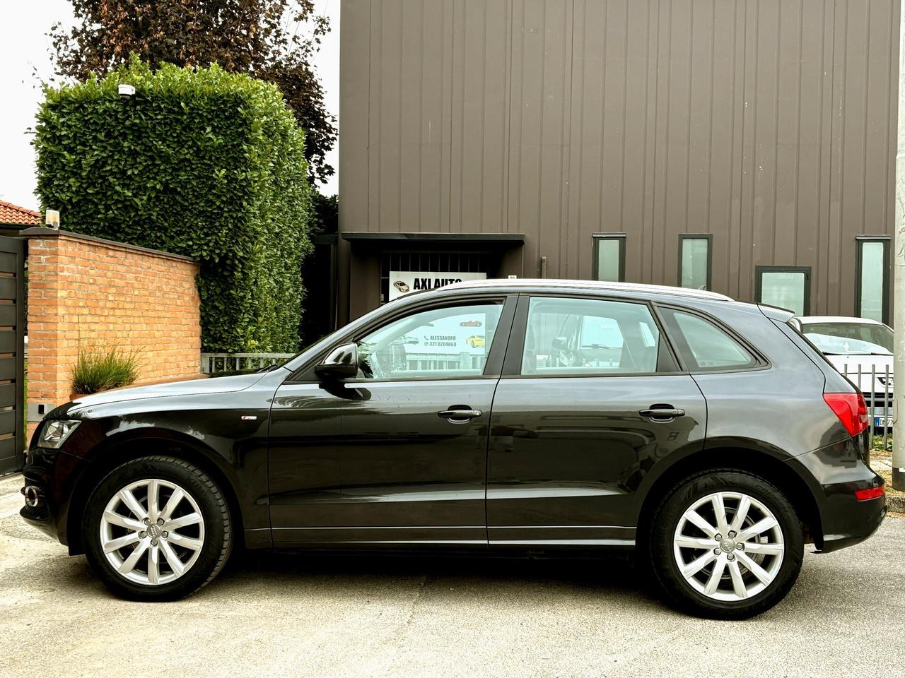 Audi Q5 2.0D aut. "S-line" int/est-Pelle,Nav-FULL
