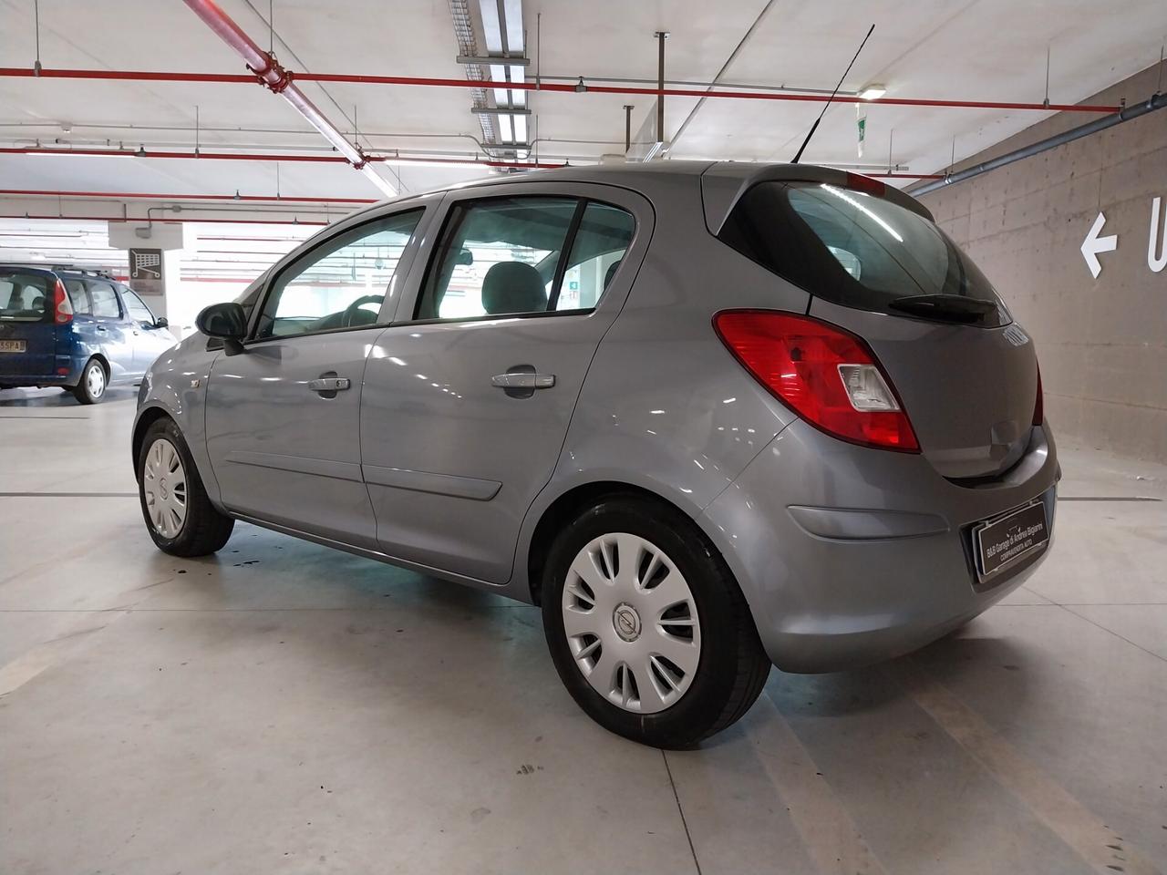 Opel Corsa 1.2 GPL 5 porte Club - ok neopatentati