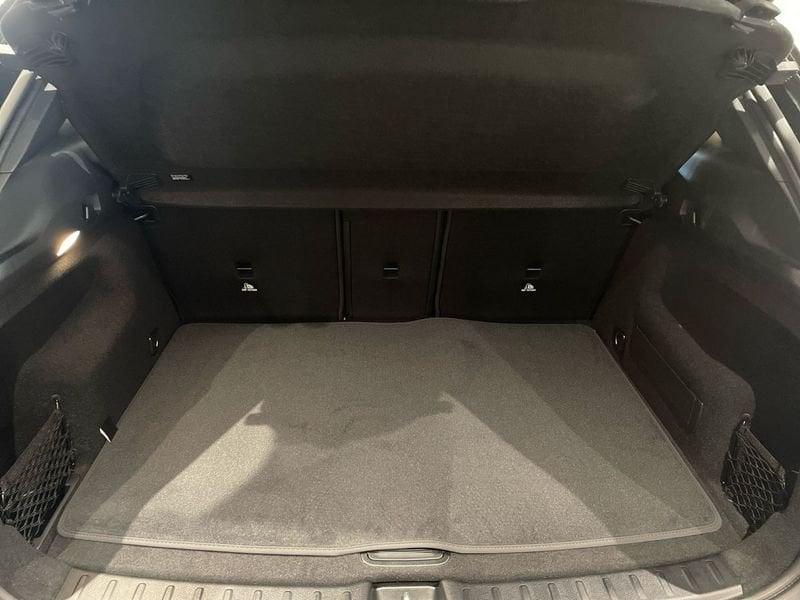 Mercedes-Benz GLA 200 d Progressive Advanced auto