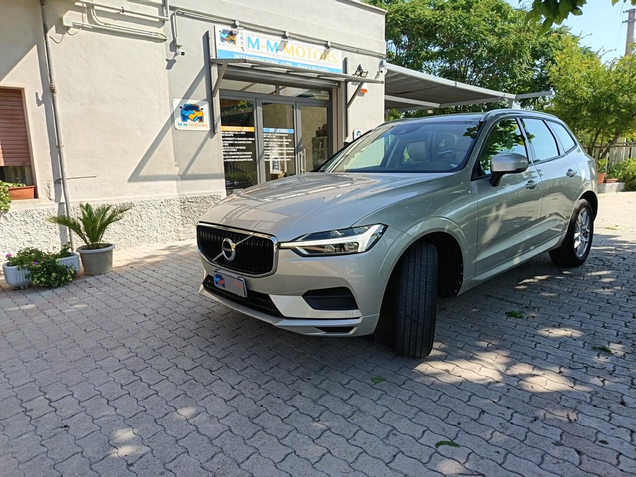 VOLVO XC60 D4 AWD Business ProMMo