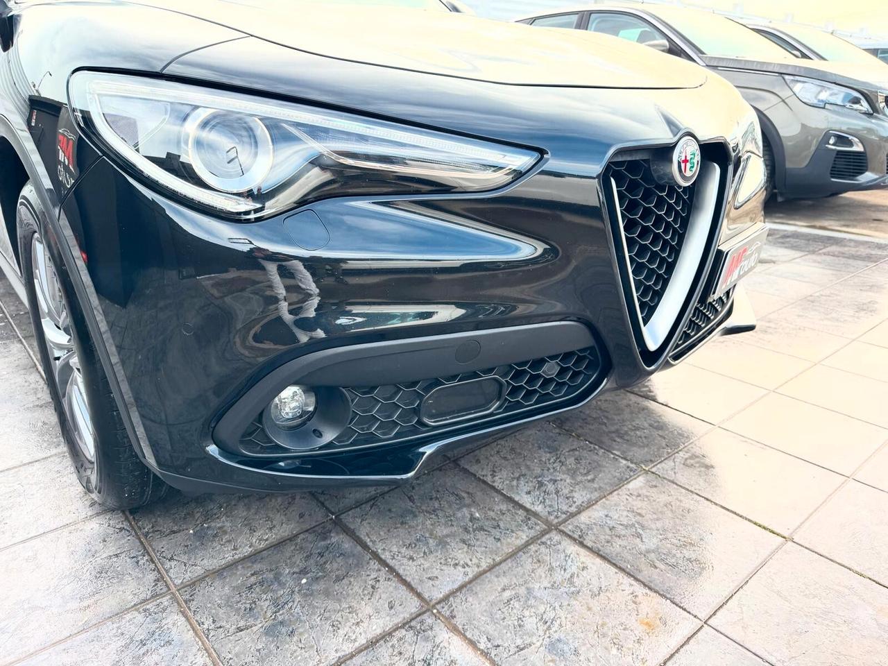 Alfa Romeo Stelvio 2.2 160 CV AT8 RESTYLING