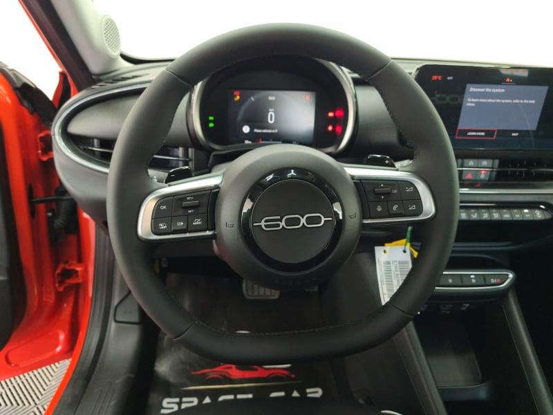 FIAT 600 (2023-->) 600 Hybrid 110 CV DCT MHEV Pop