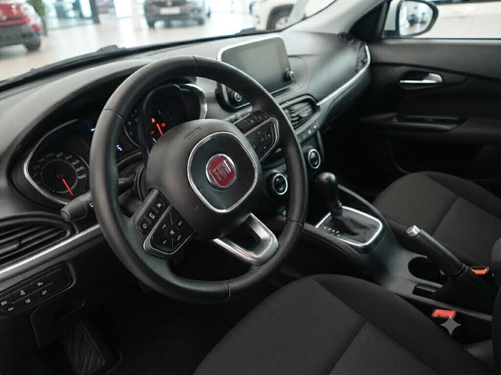 Fiat Tipo 1.6 Lounge Multijet (120 cv) aut.