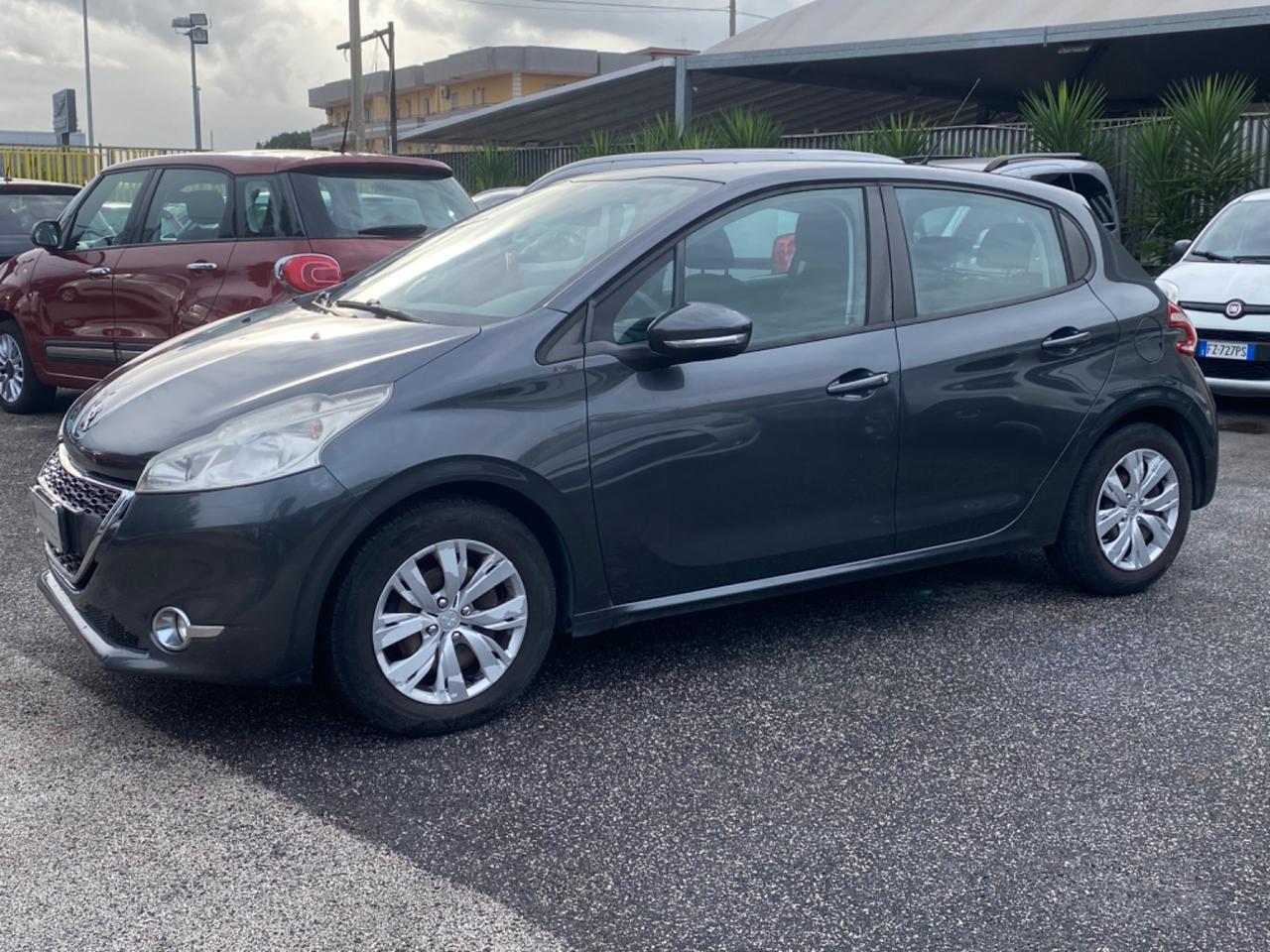 Peugeot 208 1.2 VTi 82 CV 5 porte Allure