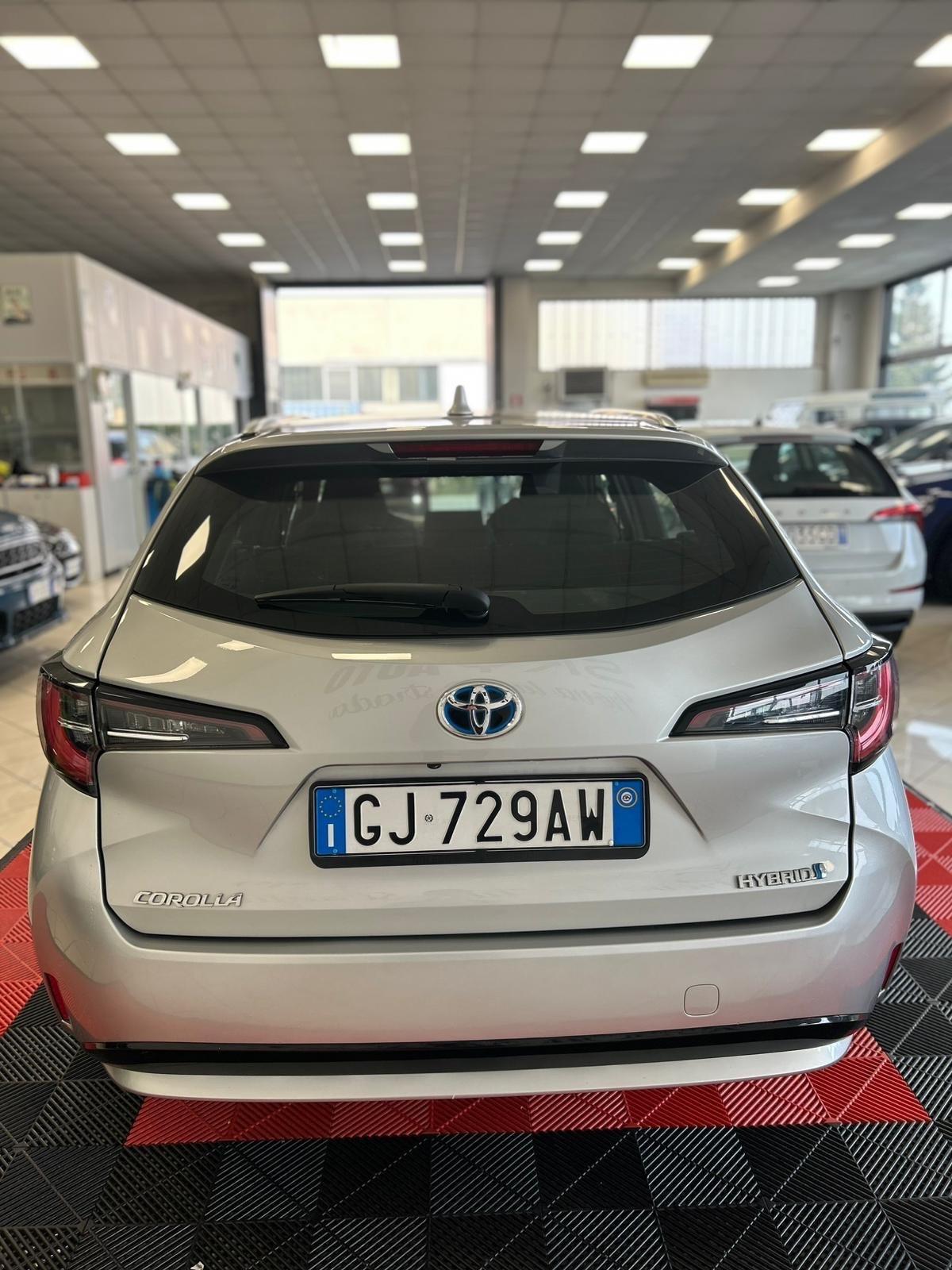 Toyota Corolla Touring Sports 1.8 Hybrid Business