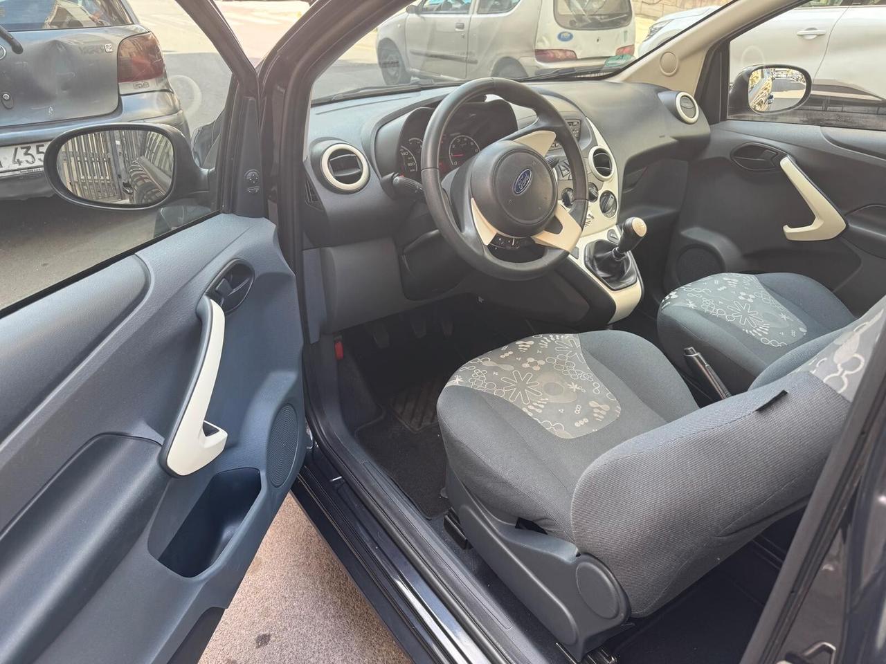 Ford Ka Ka+ 1.2 8V 69CV Titanium