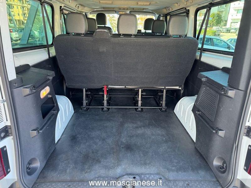 Renault Trafic T29 2.0 dCi 120CV PC-TN Intens Heavy