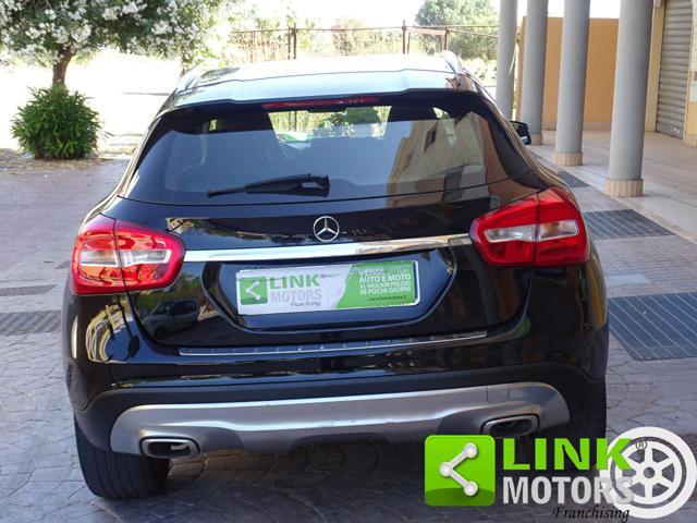 MERCEDES-BENZ GLA 200 D. 136 CV BUSINESS