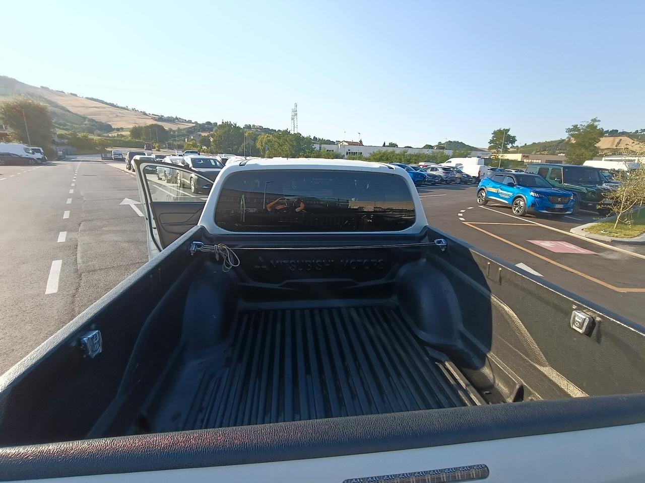 Mitsubishi L200 2.4 DI-D/154CV Double Cab Inform