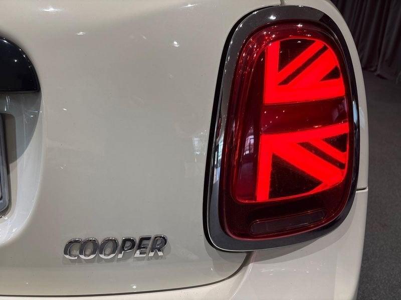 MINI Mini 5 porte Mini 5p 1.5 Cooper Classic auto