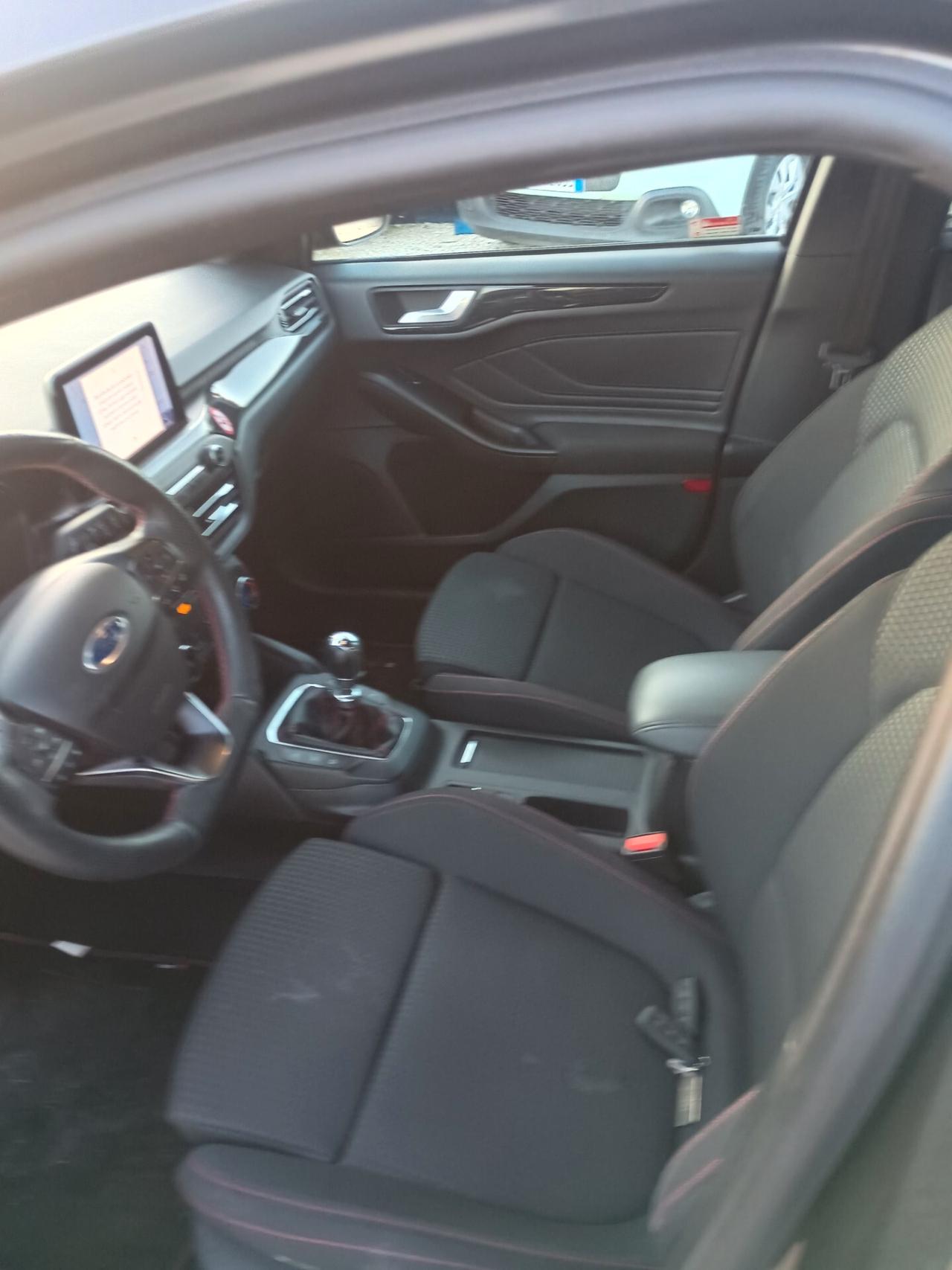 Ford Focus 1.5 EcoBlue 115 CV automatico SW ST-Line Design