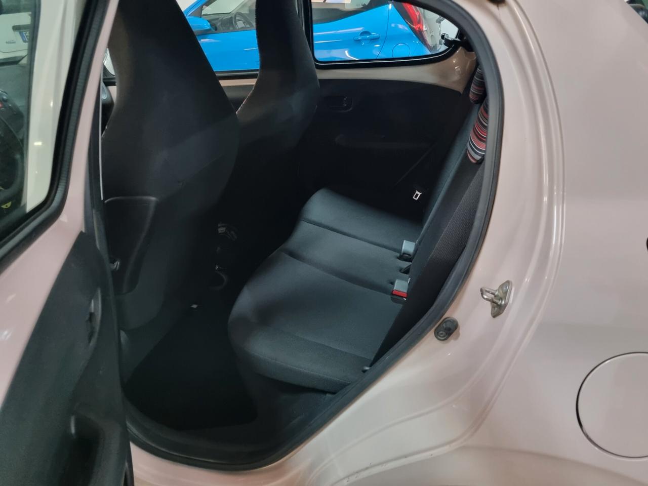 Citroen C1 VTi 72 S&S 5 porte Shine