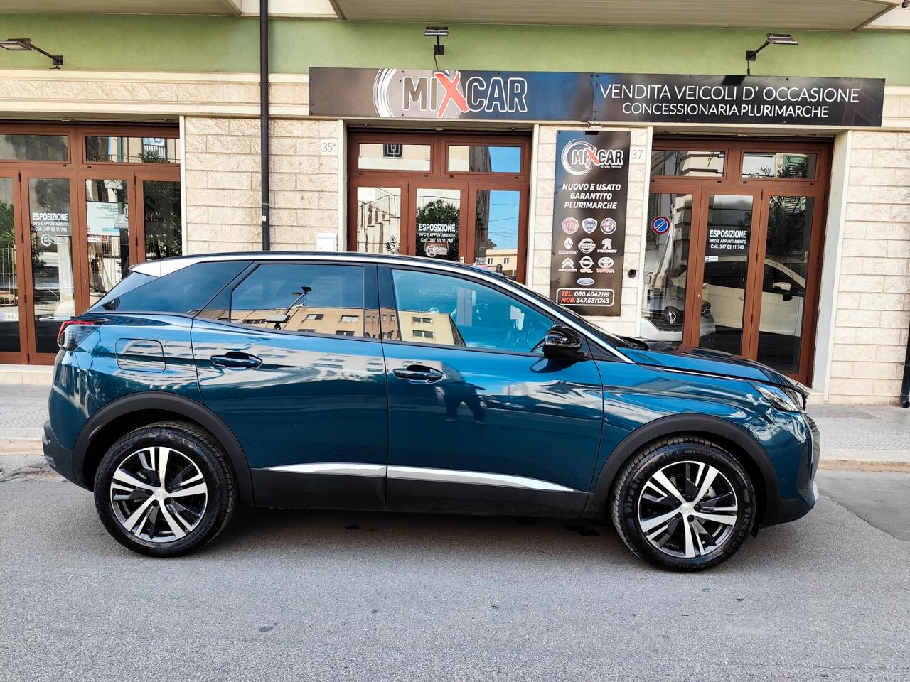 Peugeot 3008 1.5 BlueHDi 130CV ALLURE AUTOMATICA