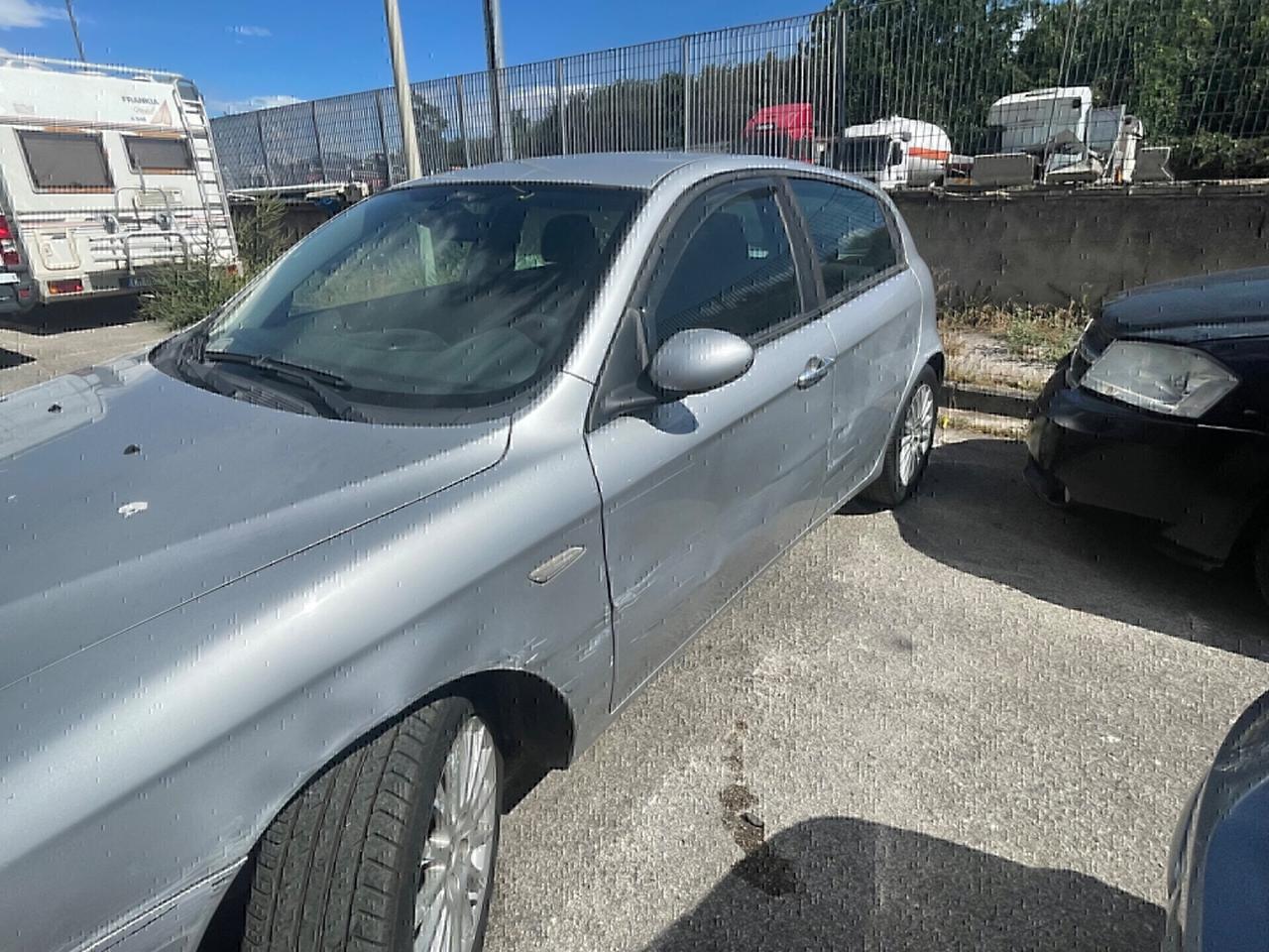 Alfa Romeo 147 1.6 16V TS (105) 5 porte Progression
