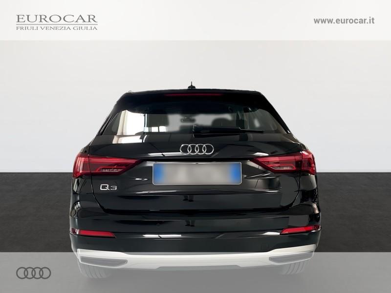 Audi Q3 35 1.5 tfsi business advanced