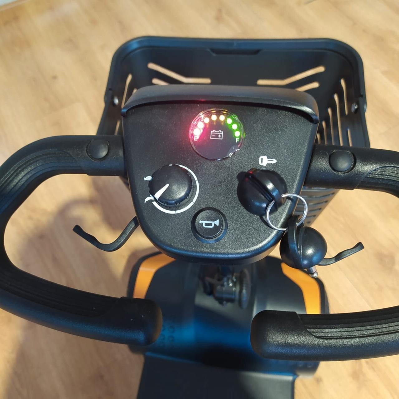 SCOOTER ELETTRICO ONE AIR+ IN PRONTA CONSEGNA