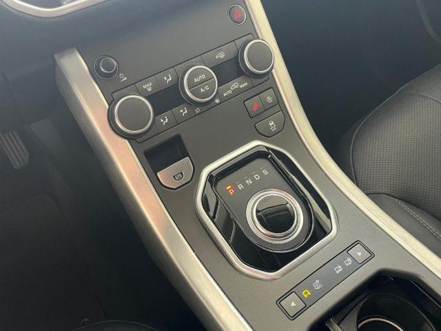 LAND ROVER Range Rover Evoque 2.0 SE Dynamic
