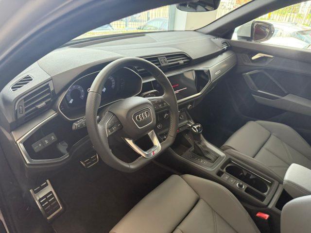 AUDI Q3 SPB 35 TDI S tronic Identity Black