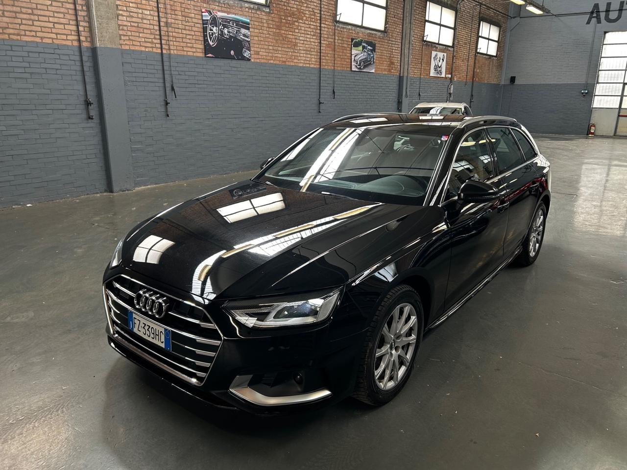 Audi A4 Avant 40 TDI quattro S tronic Sport