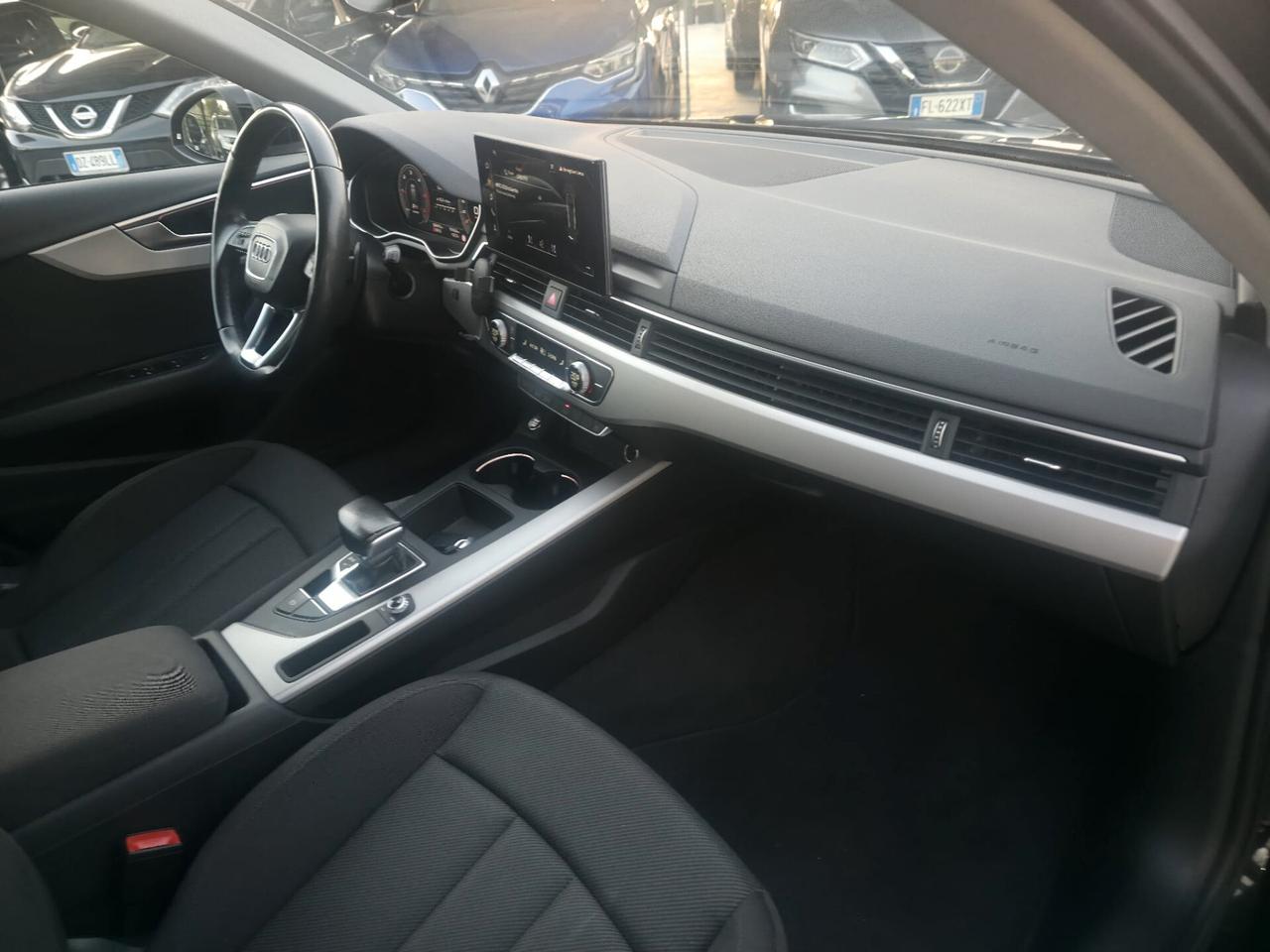 Audi A4 Avant 35 TDI/163 CV S tronic line edition