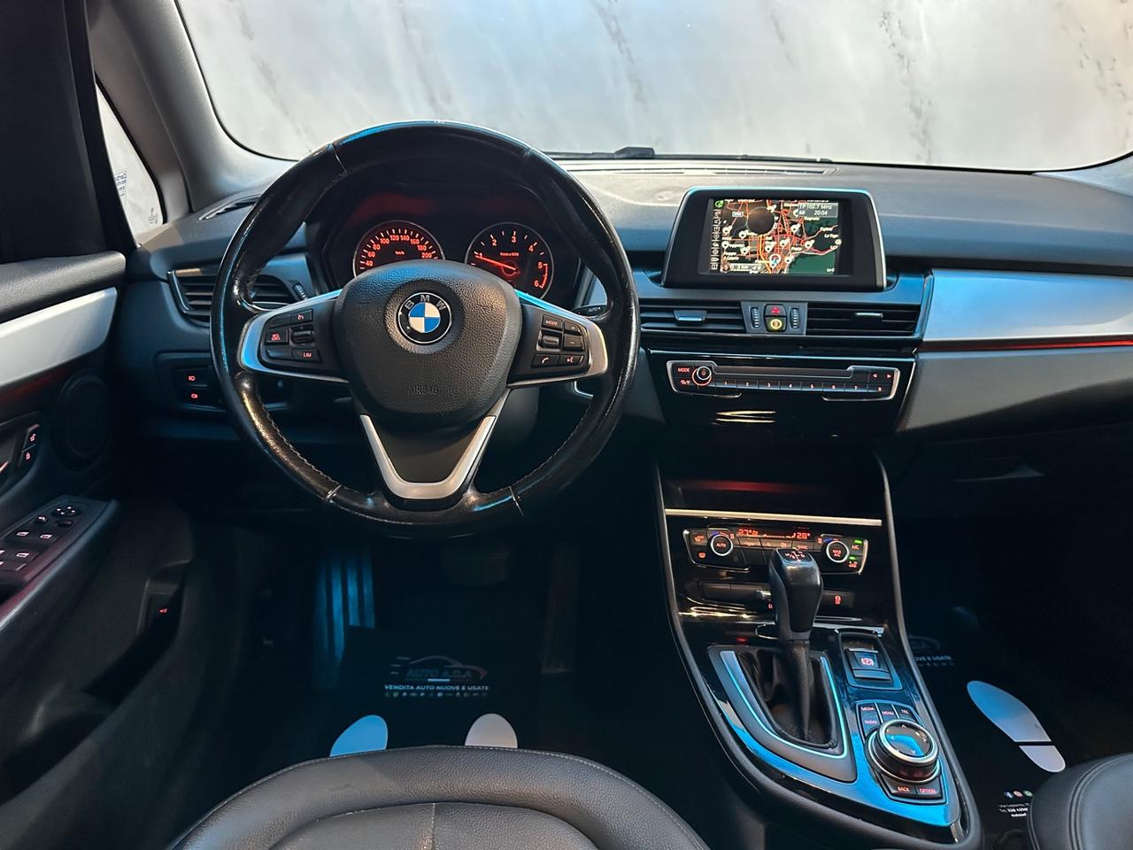Bmw 2er Active Tourer 218d Luxury