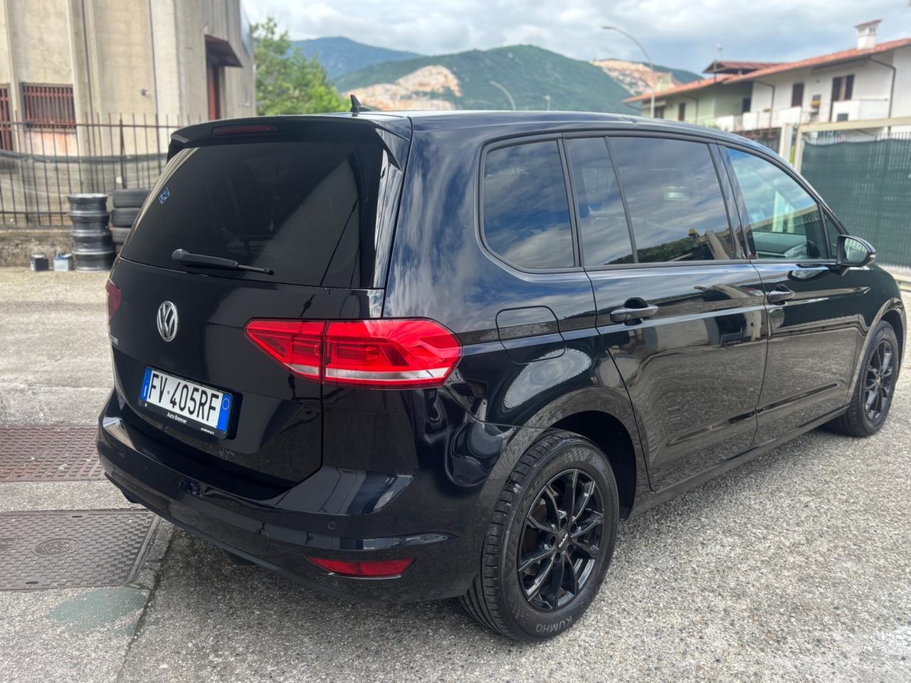 Volkswagen Touran 1.6 TDI 115 CV 7 posti km 180 mil anno 2019 euro 6