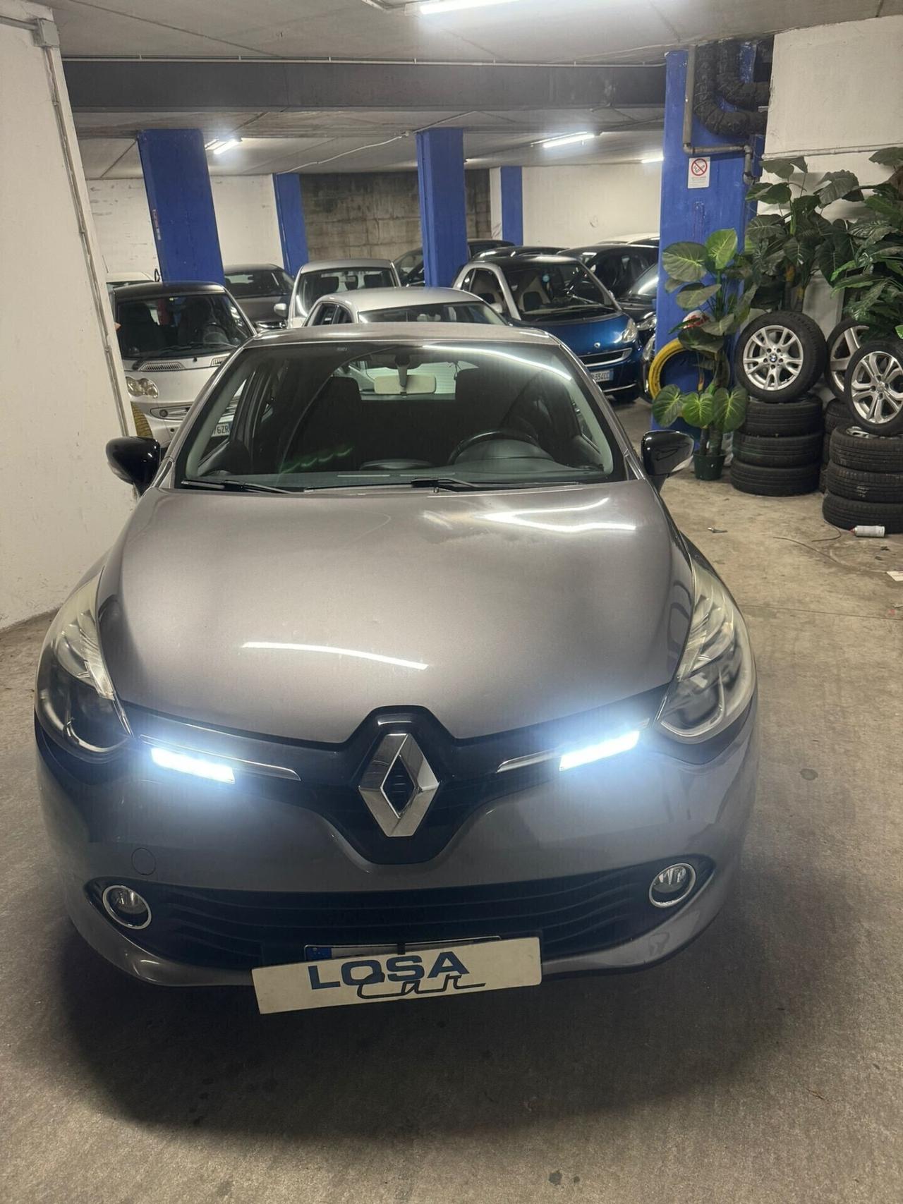 Renault Clio 1.5 dCi 8V 75CV 2013 TAGLIANDO COMPRESO!!!!