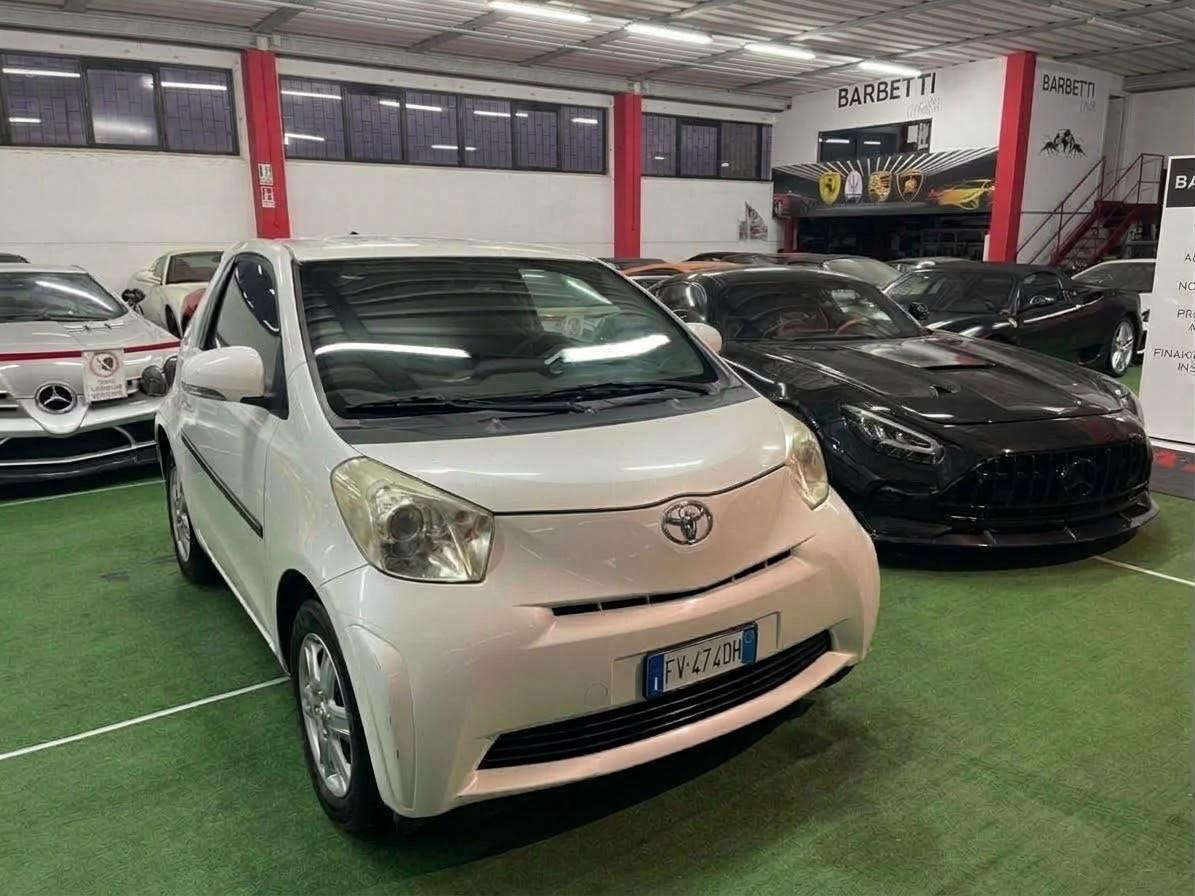 Toyota iQ 1.4 Diesel Rarissima PERMUTE RATE