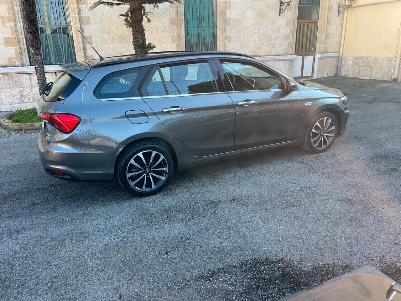 Fiat Tipo 1.6 Mjt S&S SW Lounge Garantita