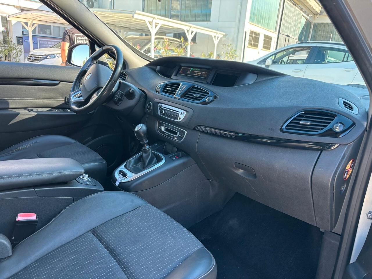 Renault Scenic XMod 1.5 dCi 110CV Tua a 90€ al Mese