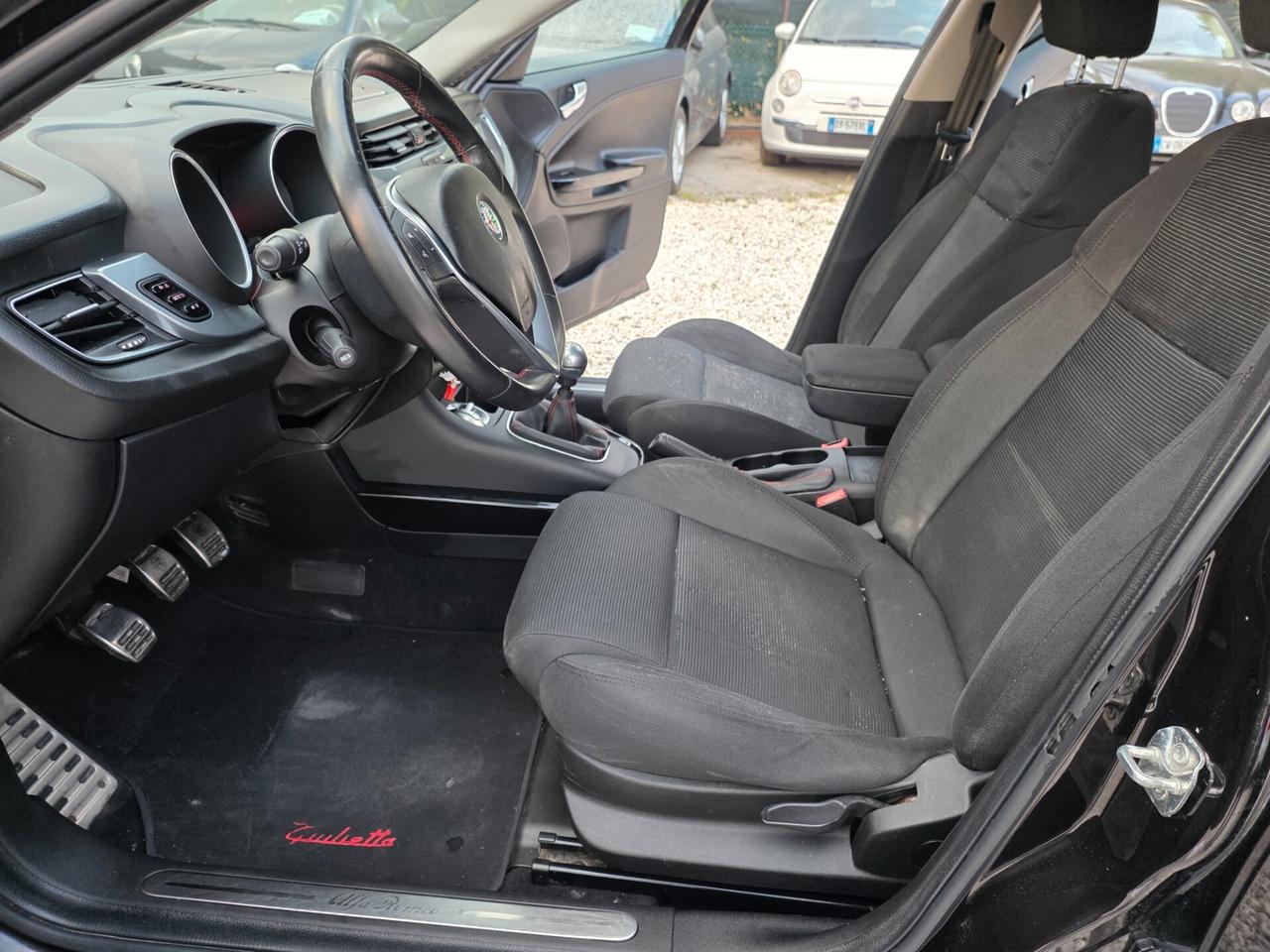 Alfa Romeo Giulietta 1.6 JTDm-2 105 CV Distinctive