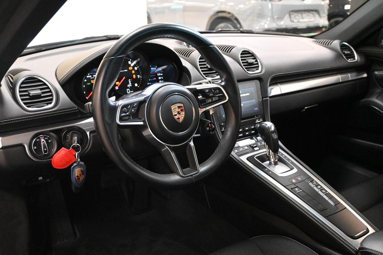 PORSCHE 718 718 Cayman 2.0