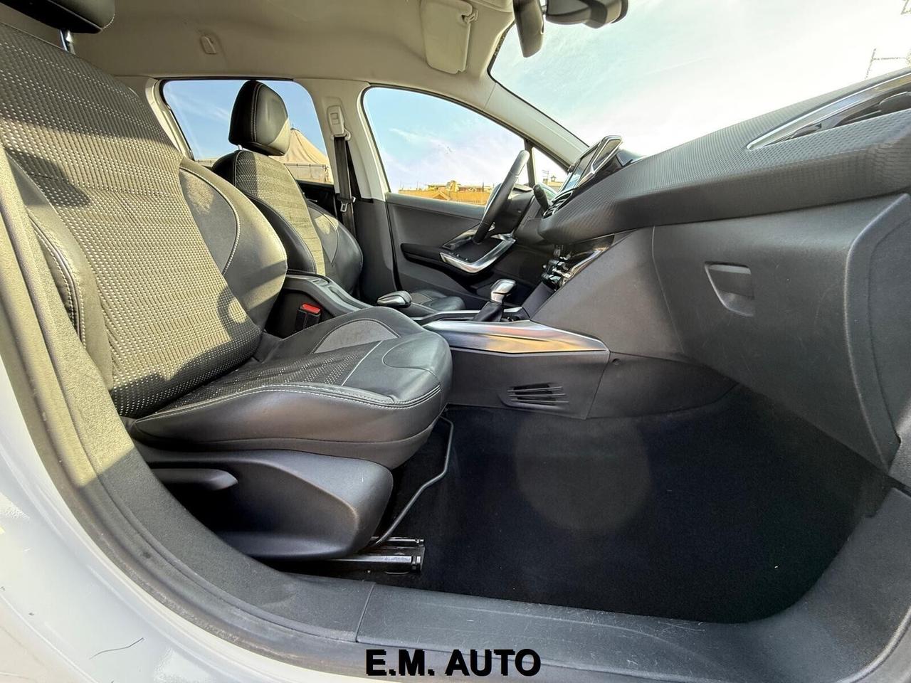 Peugeot 2008 1.6 e-HDi 92 CV Stop&Start Urban Cros