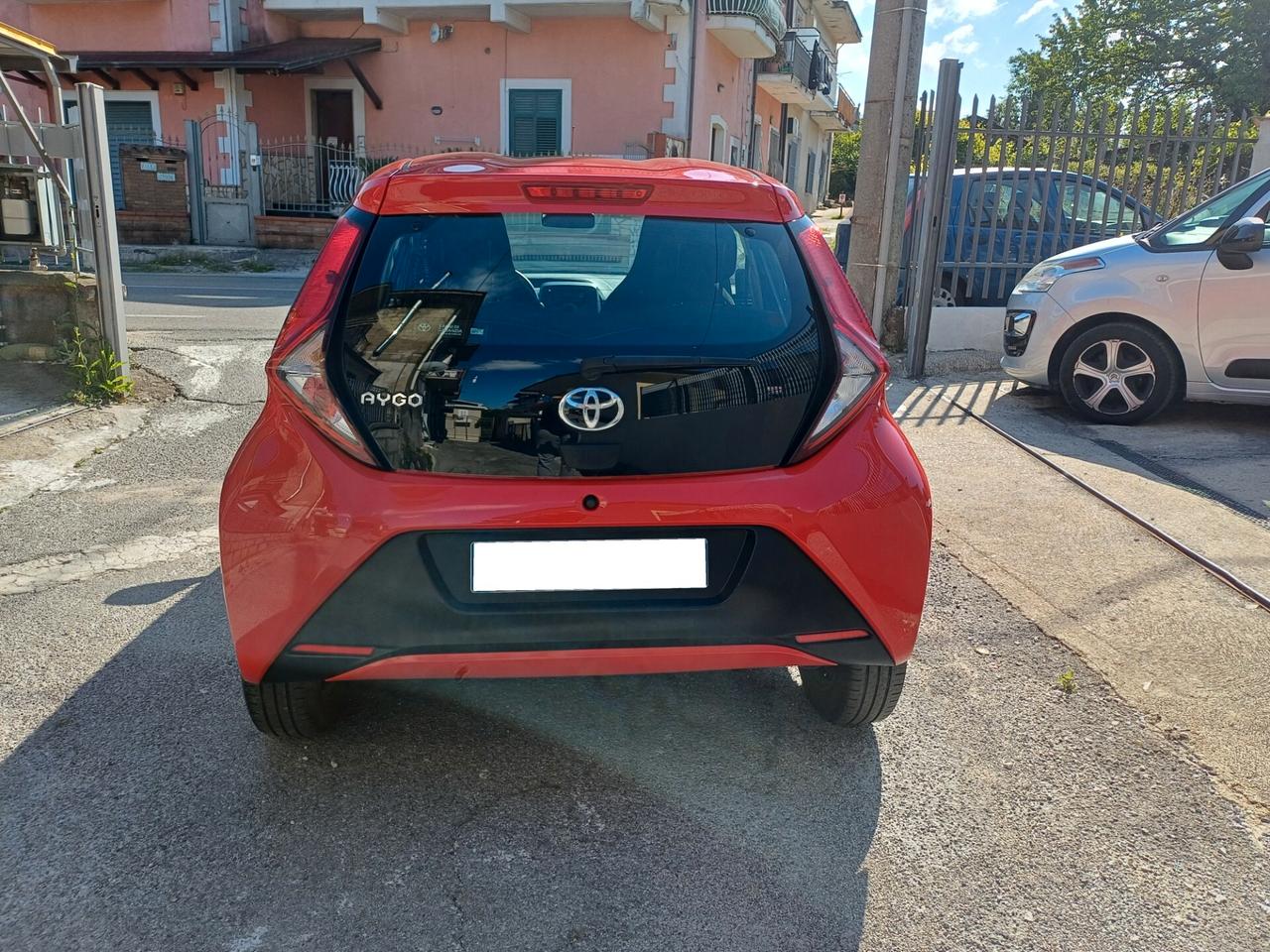 Toyota Aygo Connect 1.0 72 CV 5 porte x-connect