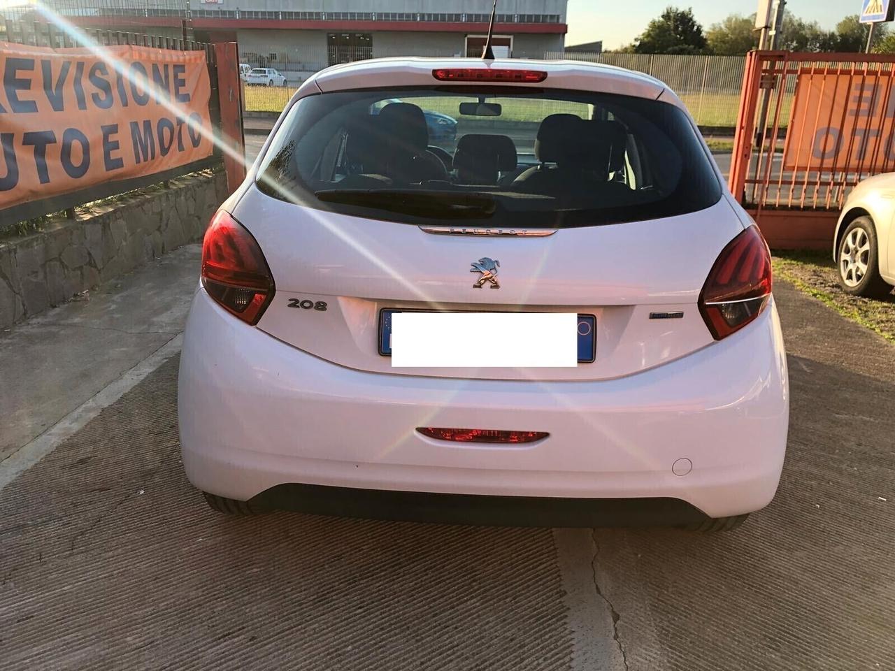 Peugeot 208 PureTech 82 5 porte Access
