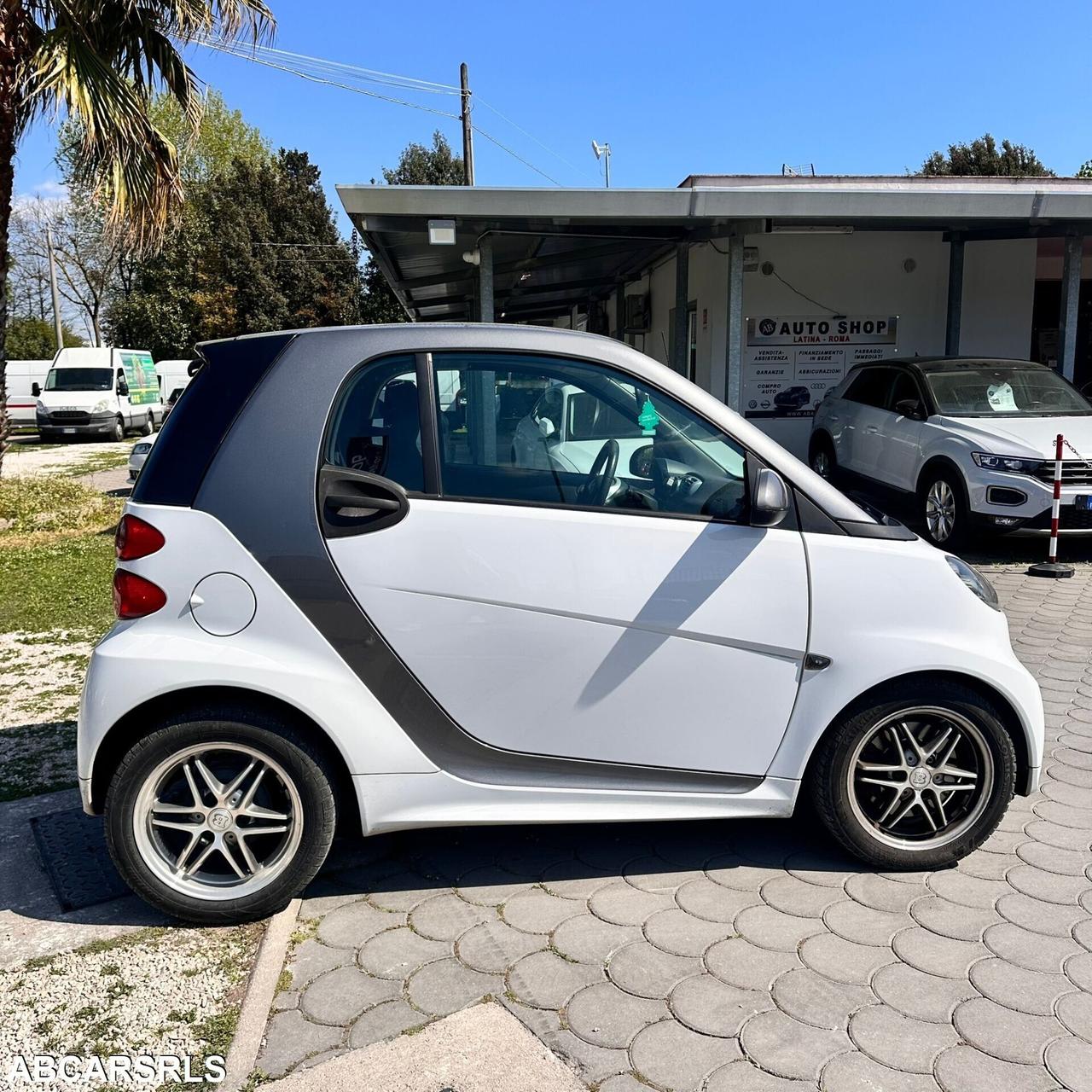 SMART - Fortwo - 1000 52 kW MHD coupé pure - NEOPA