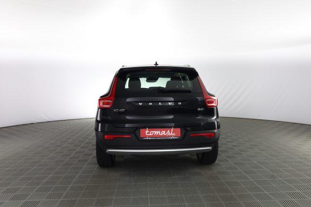 VOLVO XC40 XC40 B4 AWD Geartronic Momentum