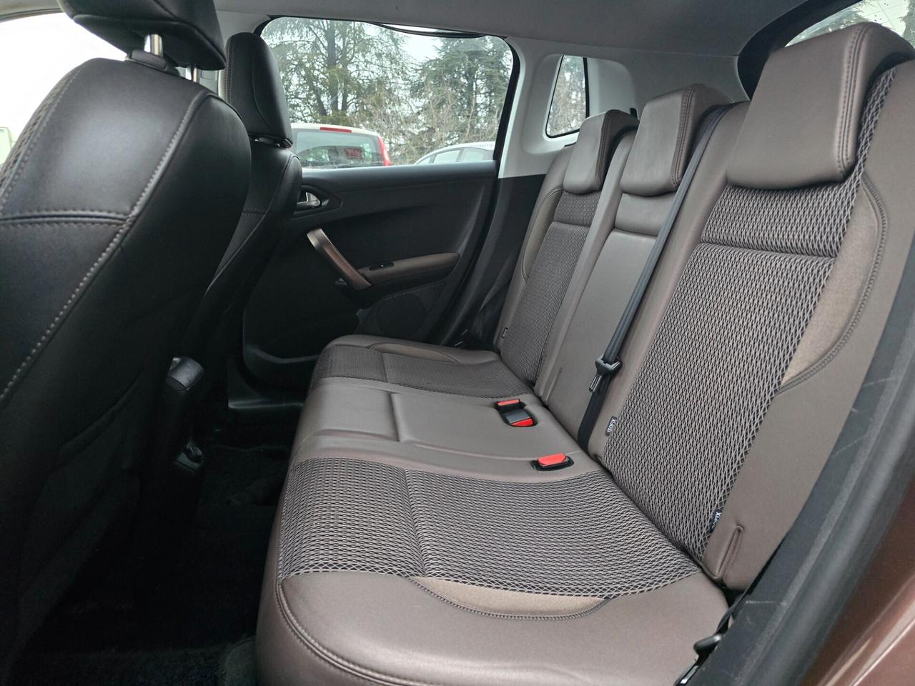 Peugeot 2008 BlueHDi 120 Allure