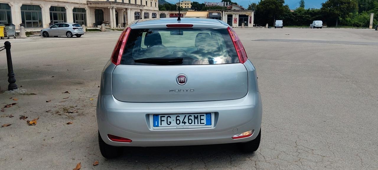 Fiat Punto 1.3 MJT II S&S 95 CV 5 porte Street