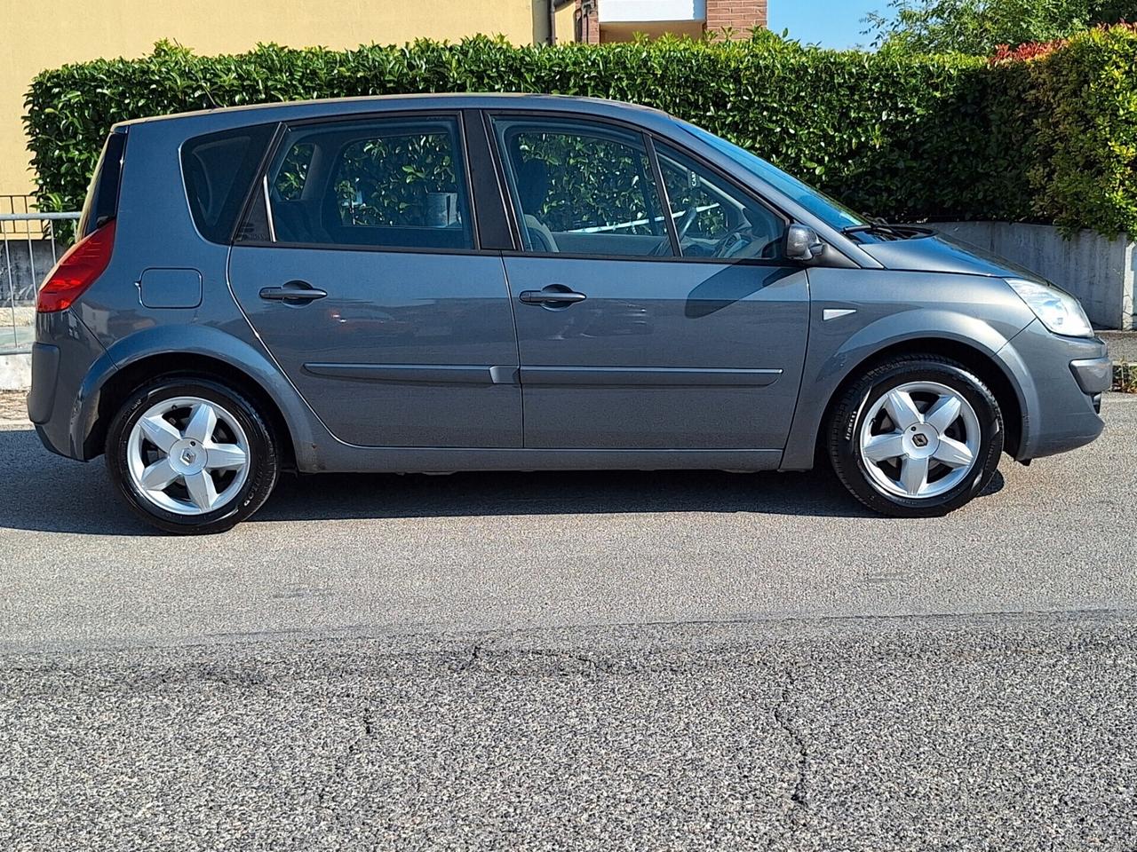 Renault Scenic Scénic 1.6 16V Serie Speciale Exception 100.000km UNICOPROPIETARIO NEOPATENTATI