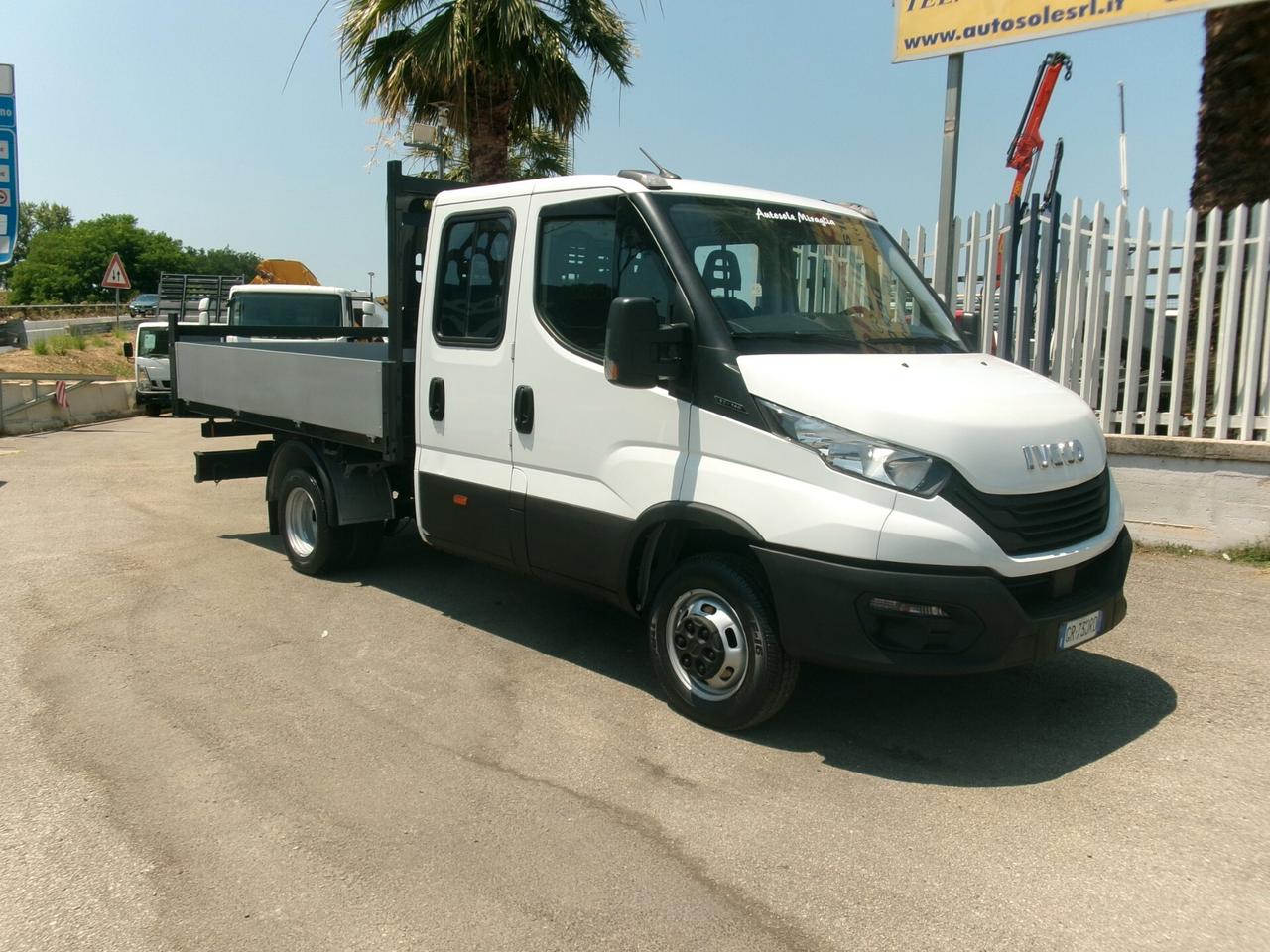 Iveco Daily 35C14 2.3 140CV E6D DOPPIA CABINA 7P RIBALTABILE 56000KM